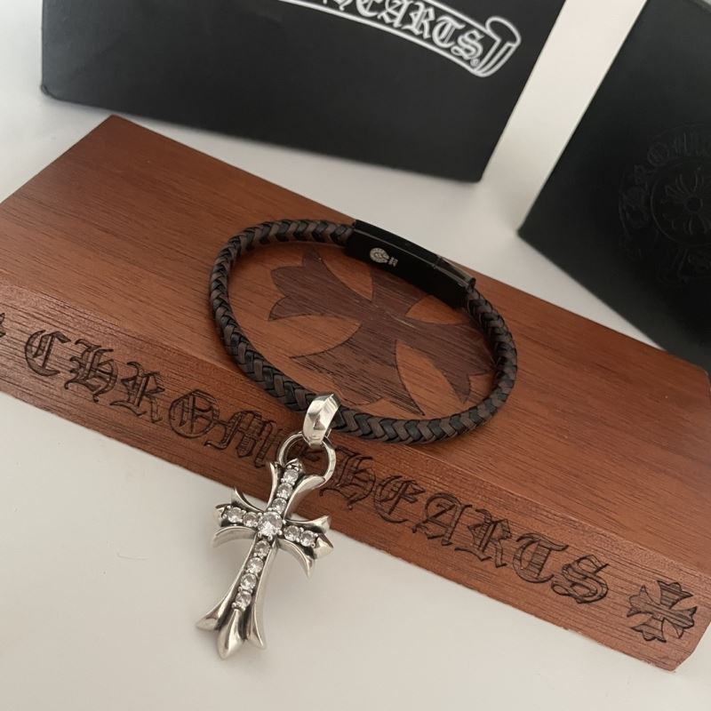 Ch**me He**ts bracelets